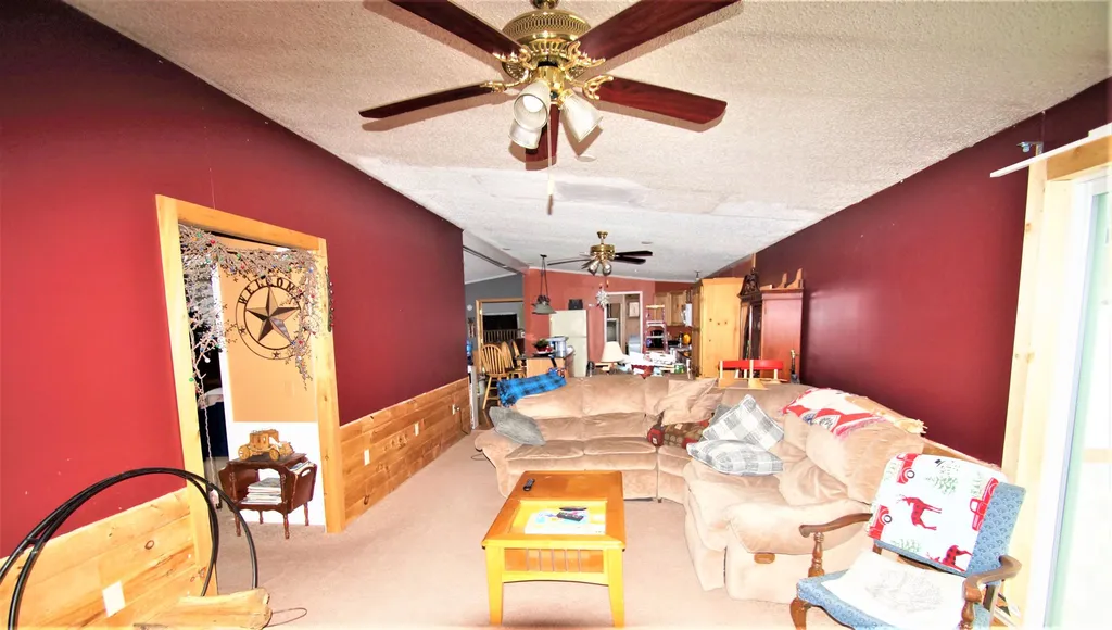 6 Lilac Court Raymond NH 03077