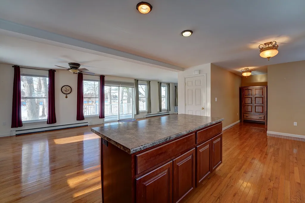 300 Pioneer Road Rye NH 03870