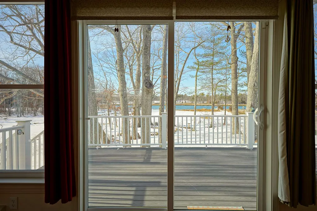 300 Pioneer Road Rye NH 03870