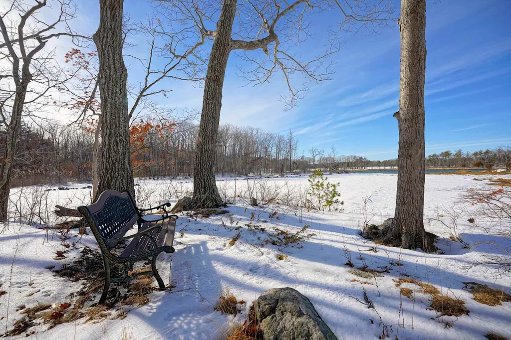 300 Pioneer Road Rye NH 03870