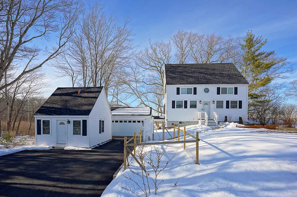 300 Pioneer Road Rye NH 03870