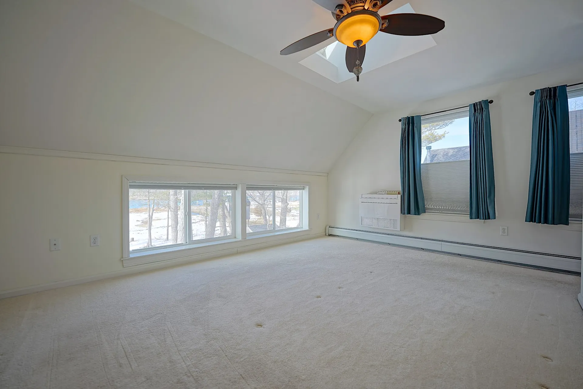 300 Pioneer Road Rye NH 03870
