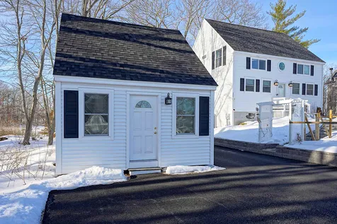 300 Pioneer Road Rye NH 03870