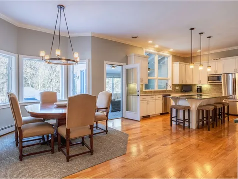 142 Acorn Lane Shelburne VT 05482