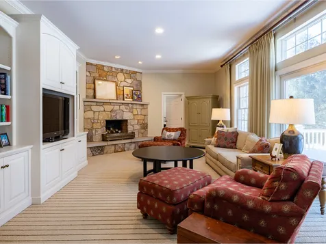 142 Acorn Lane Shelburne VT 05482