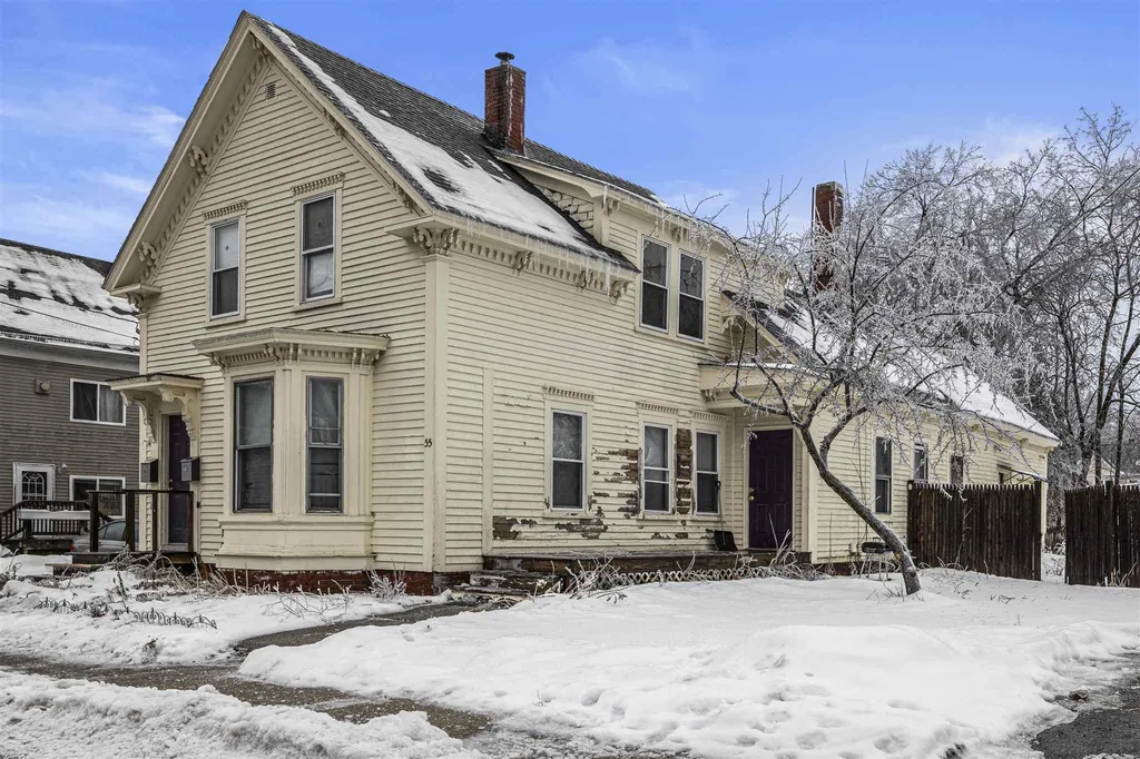 55 Lafayette Street Rochester NH 03867