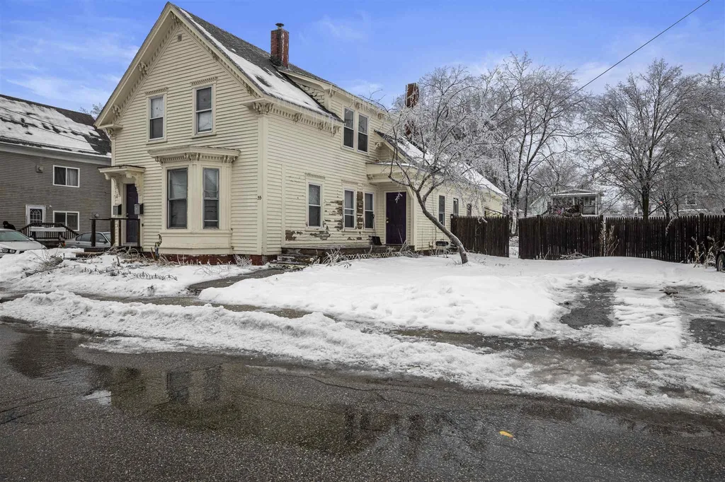 55 Lafayette Street Rochester NH 03867