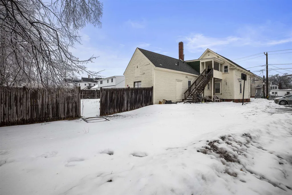 55 Lafayette Street Rochester NH 03867