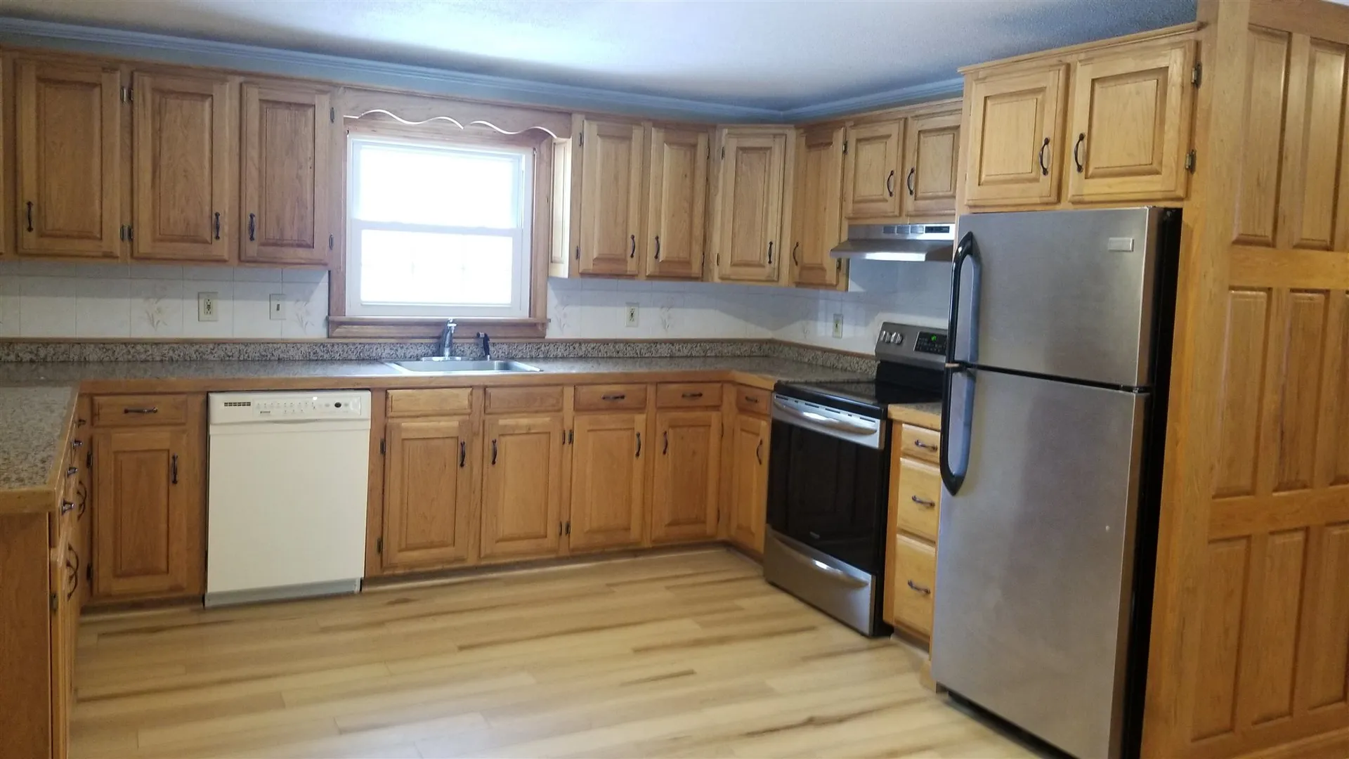91 Sandown Road Fremont NH 03044