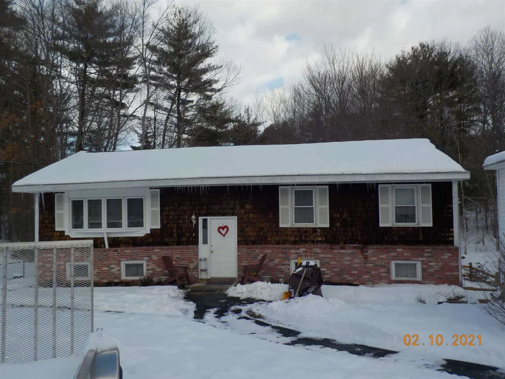 4 Brian Street Somersworth NH 03878