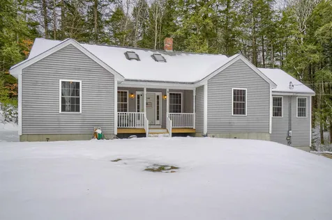104 River Road New Boston NH 03070