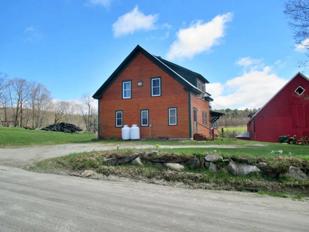 2174 Great Road Groton VT 05046