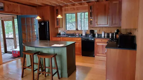 86 Cow Island Tuftonboro NH 03816