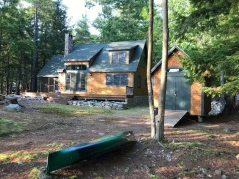 86 Cow Island Tuftonboro NH 03816