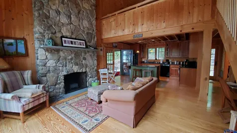 86 Cow Island Tuftonboro NH 03816