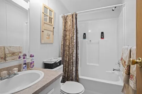 23 Cedar Lane Lee NH 03861