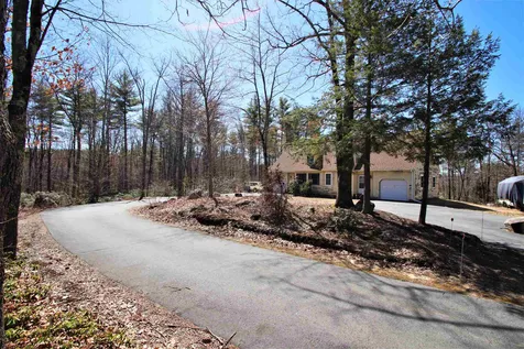 8 Millbrook Road Brookline NH 03033