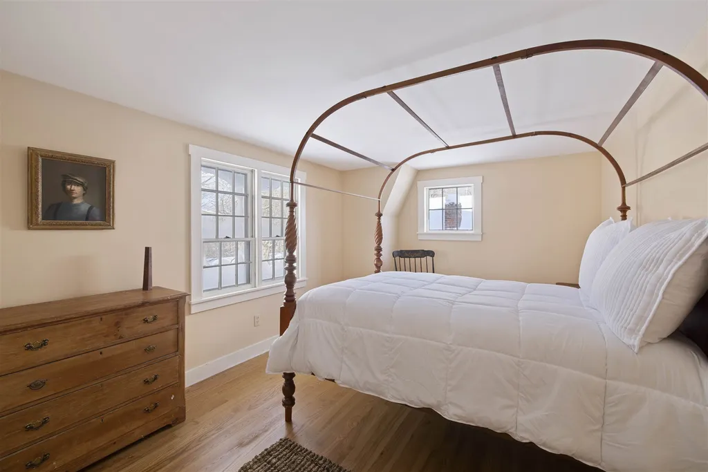 769 Tom White Hill Road Pomfret VT 05067