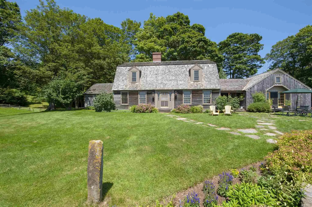769 Tom White Hill Road Pomfret VT 05067