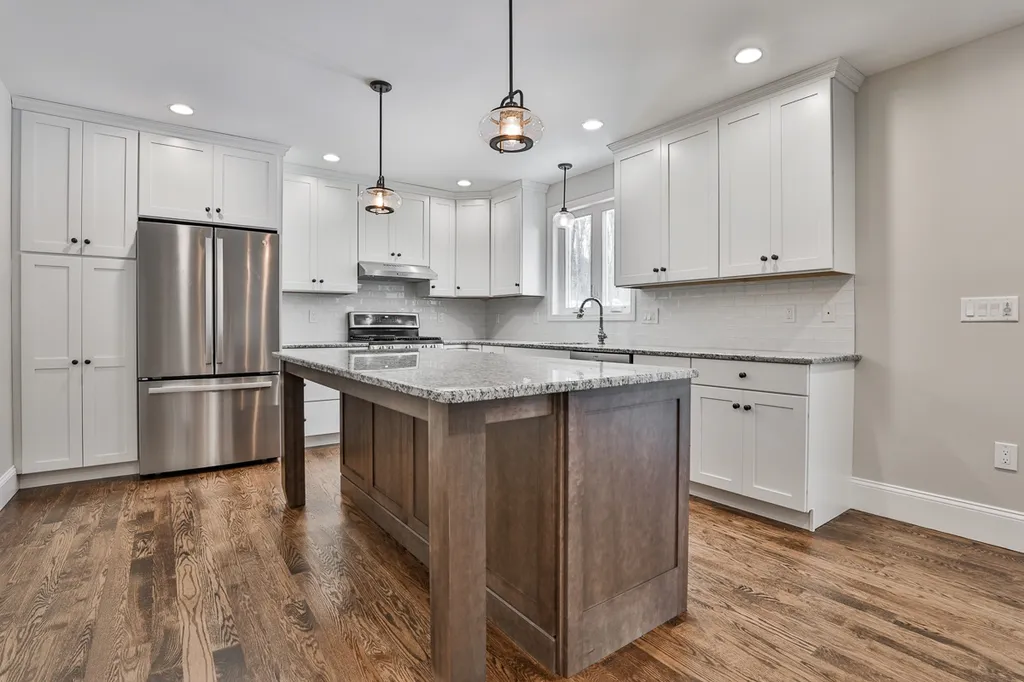 5 Yankee Way Brookline NH 03033