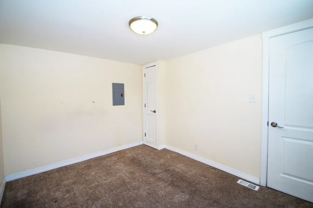 41 Crystal Springs Way Somersworth NH 03878