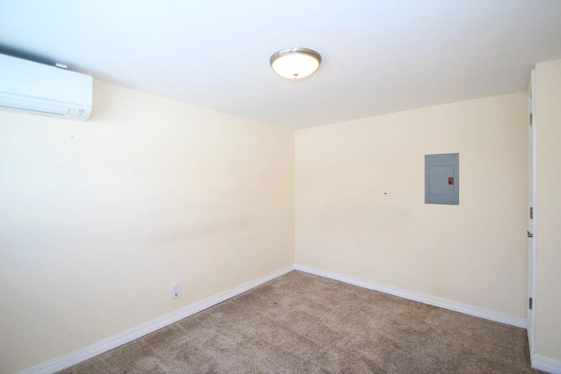 41 Crystal Springs Way Somersworth NH 03878