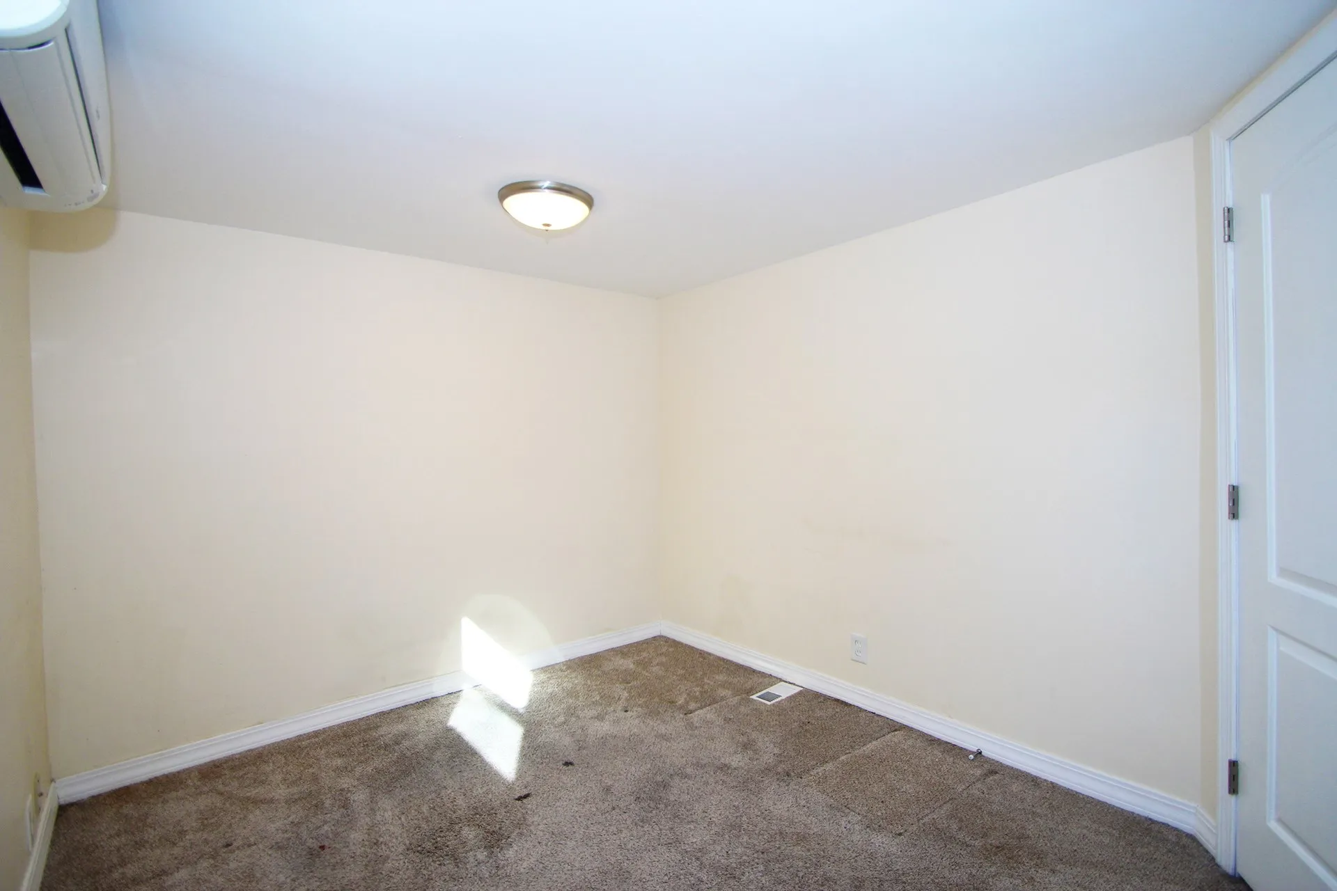 41 Crystal Springs Way Somersworth NH 03878