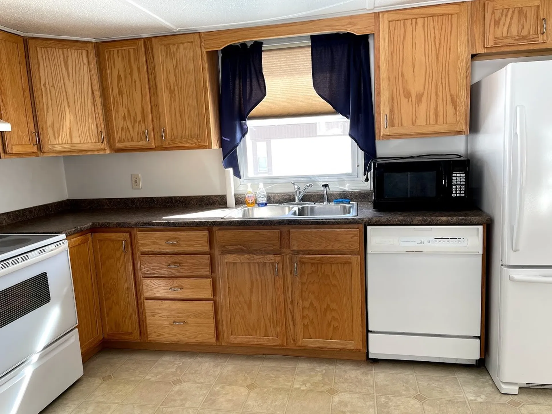 2 Meredith Drive Hampstead NH 03841