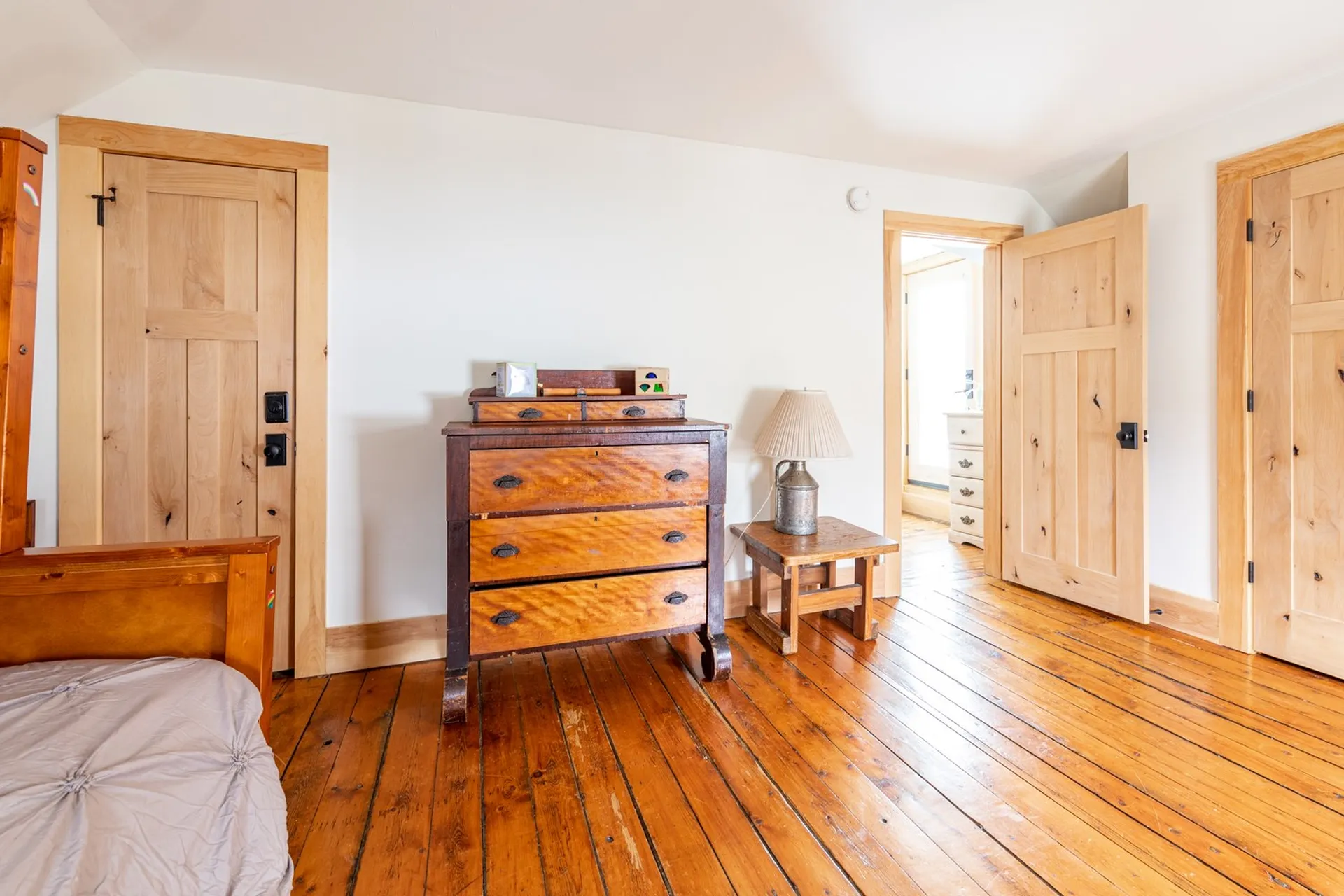 28 Crombie Street Burlington VT 05401