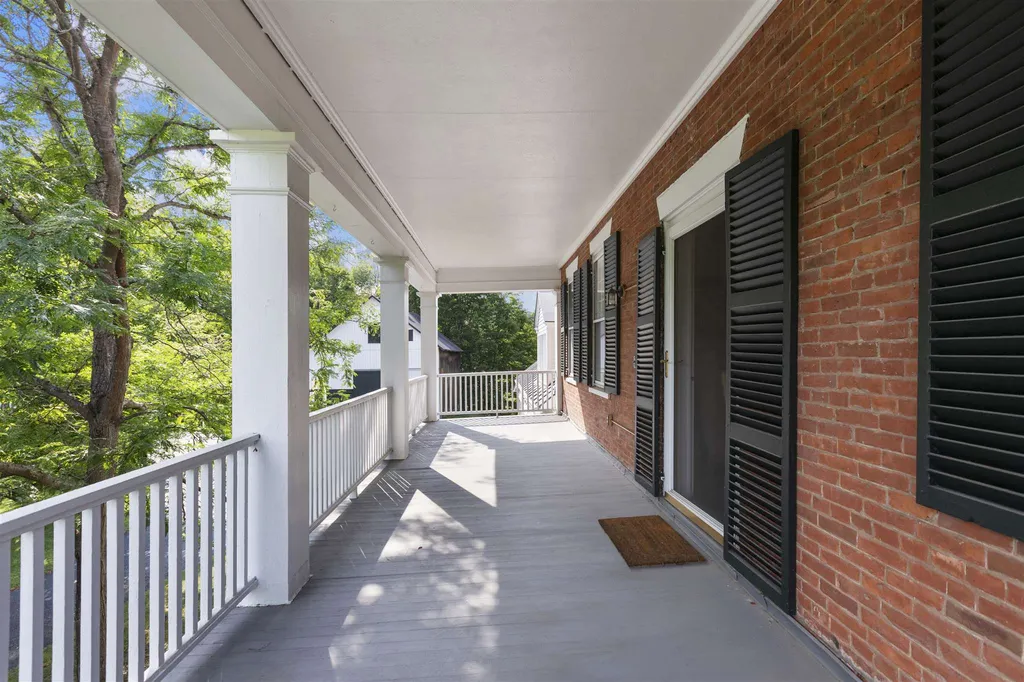 395 Main Street Norwich VT 05055
