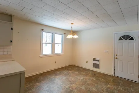 54 South Crest Drive Burlington VT 05401