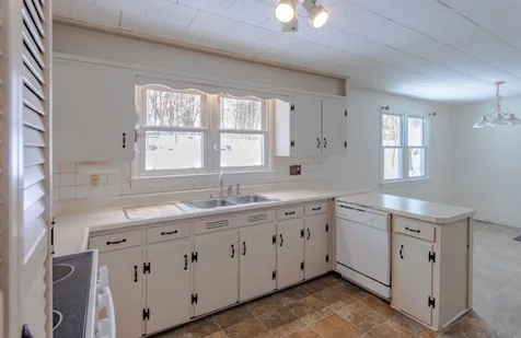 54 South Crest Drive Burlington VT 05401