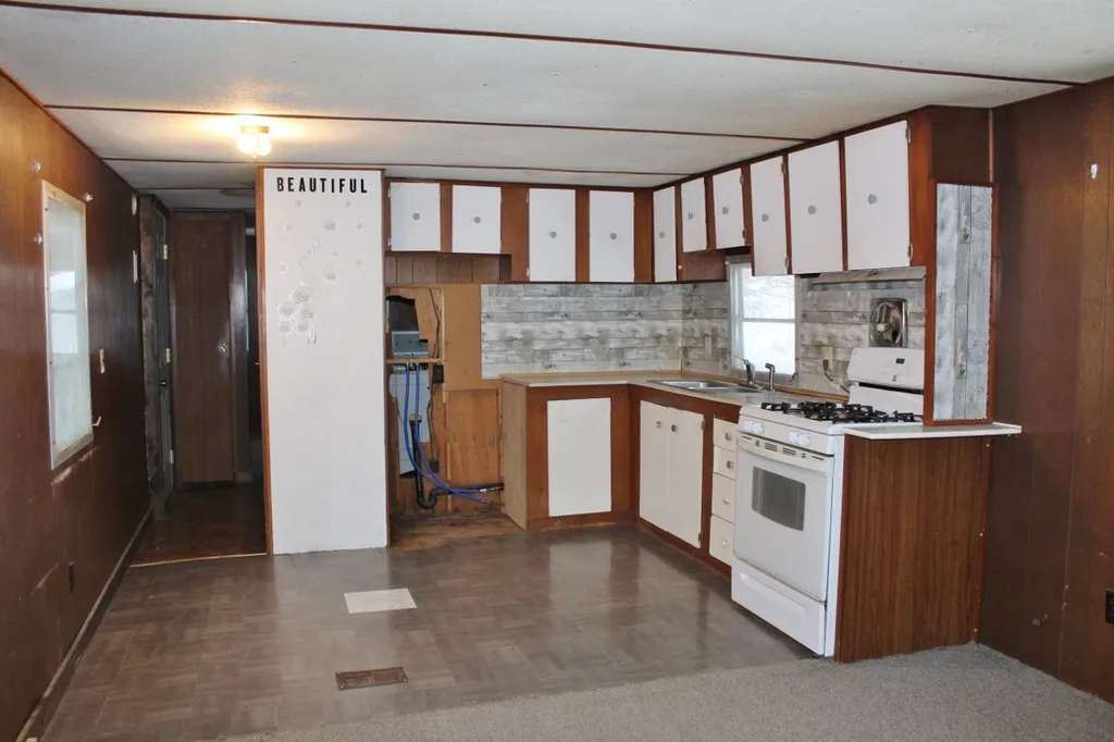 120 Dutton District Road Springfield VT 05156