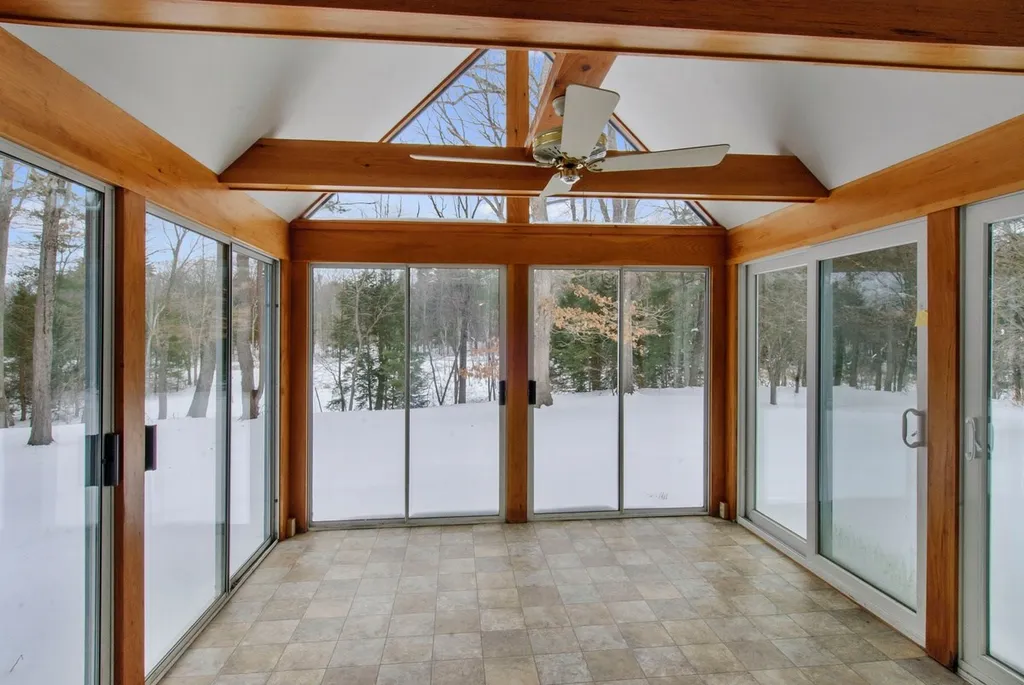 54 Stratham Green Road Stratham NH 03885