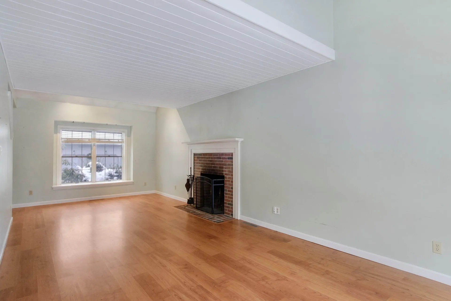 54 Stratham Green Road Stratham NH 03885