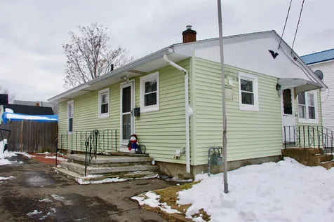 543 Dix Street Manchester NH 03103