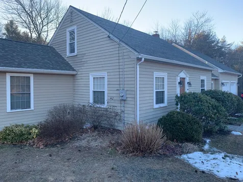 104 West High Street Somersworth NH 03878