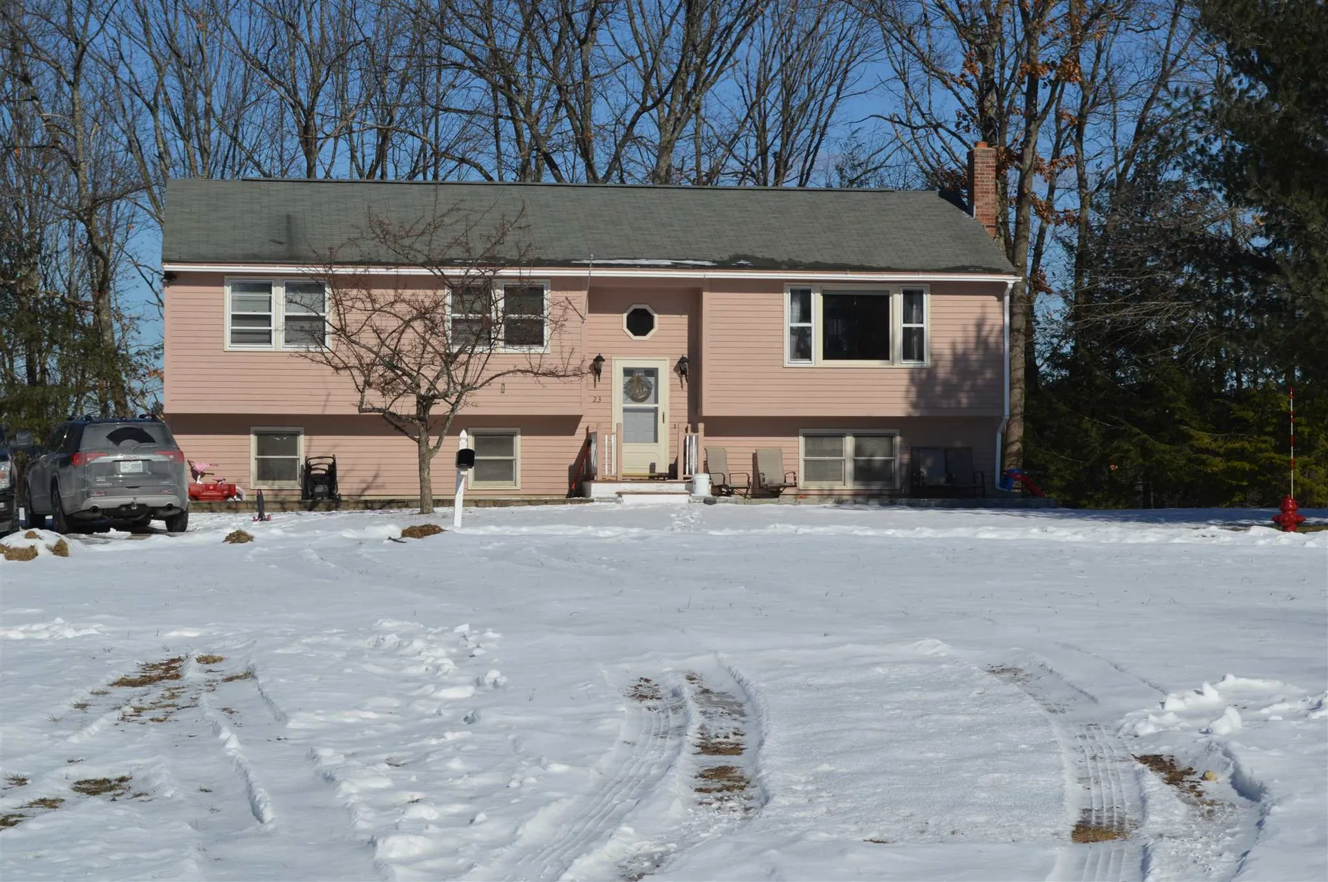 23 Spinnaker Drive Derry NH 03038