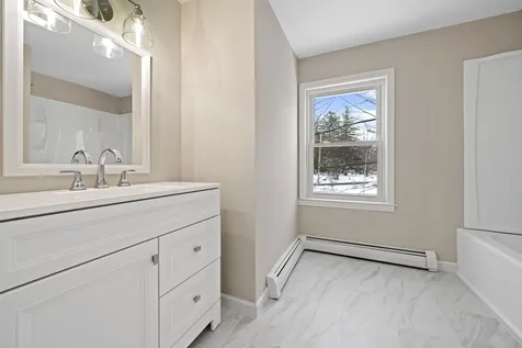 35 Park Avenue Hampton NH 03842