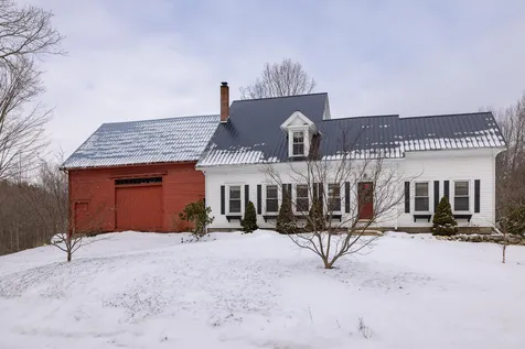 324 Hall Road Barrington NH 03825