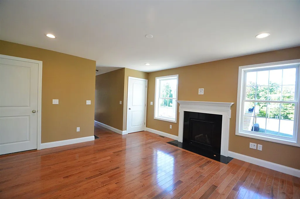 51 Constitution Way Rochester NH 03867