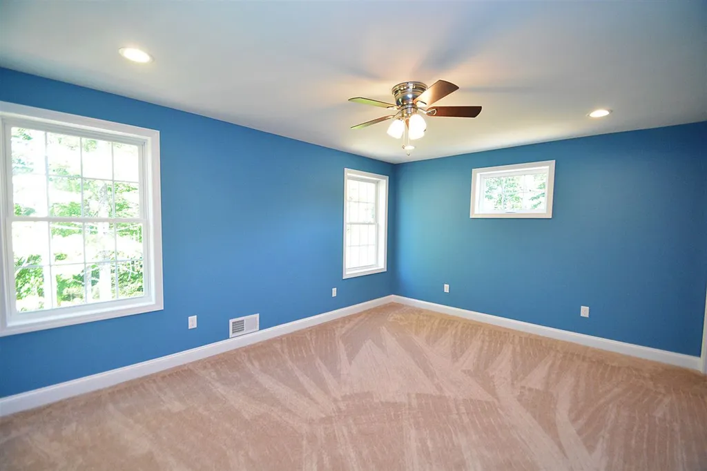 51 Constitution Way Rochester NH 03867