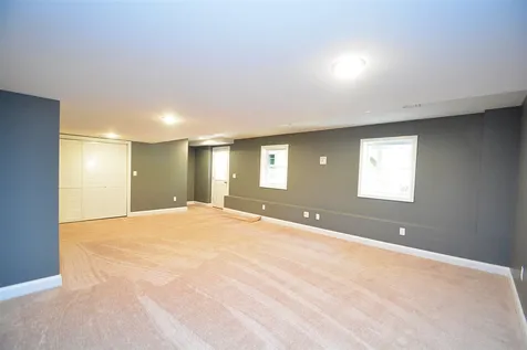 51 Constitution Way Rochester NH 03867