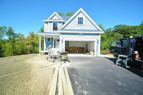 51 Constitution Way Rochester NH 03867