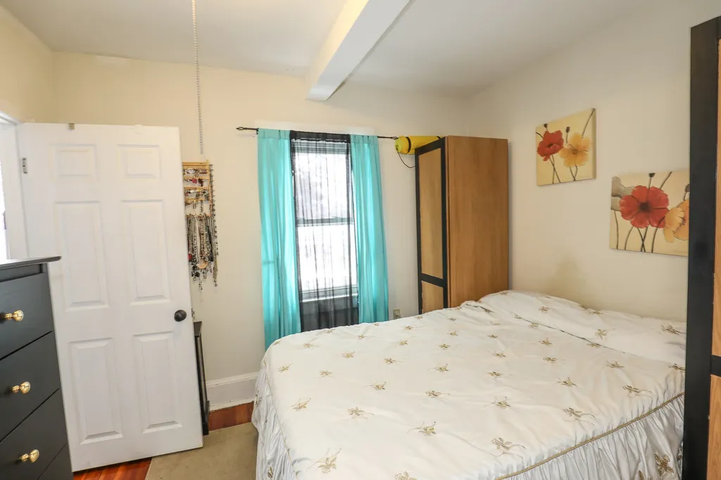 15 Fairview Avenue Nashua NH 03060