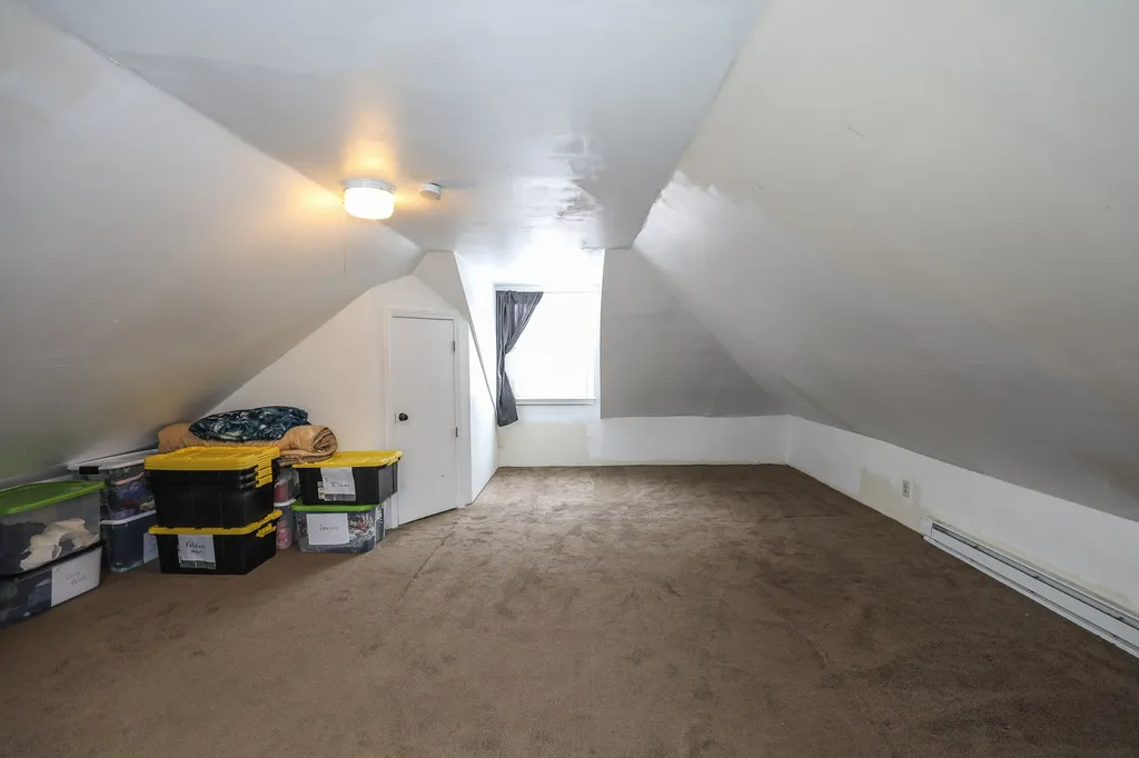 15 Fairview Avenue Nashua NH 03060