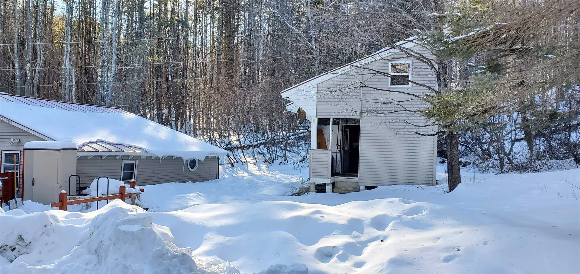 31 Cobb Hill Road Hartland VT 05048-9429
