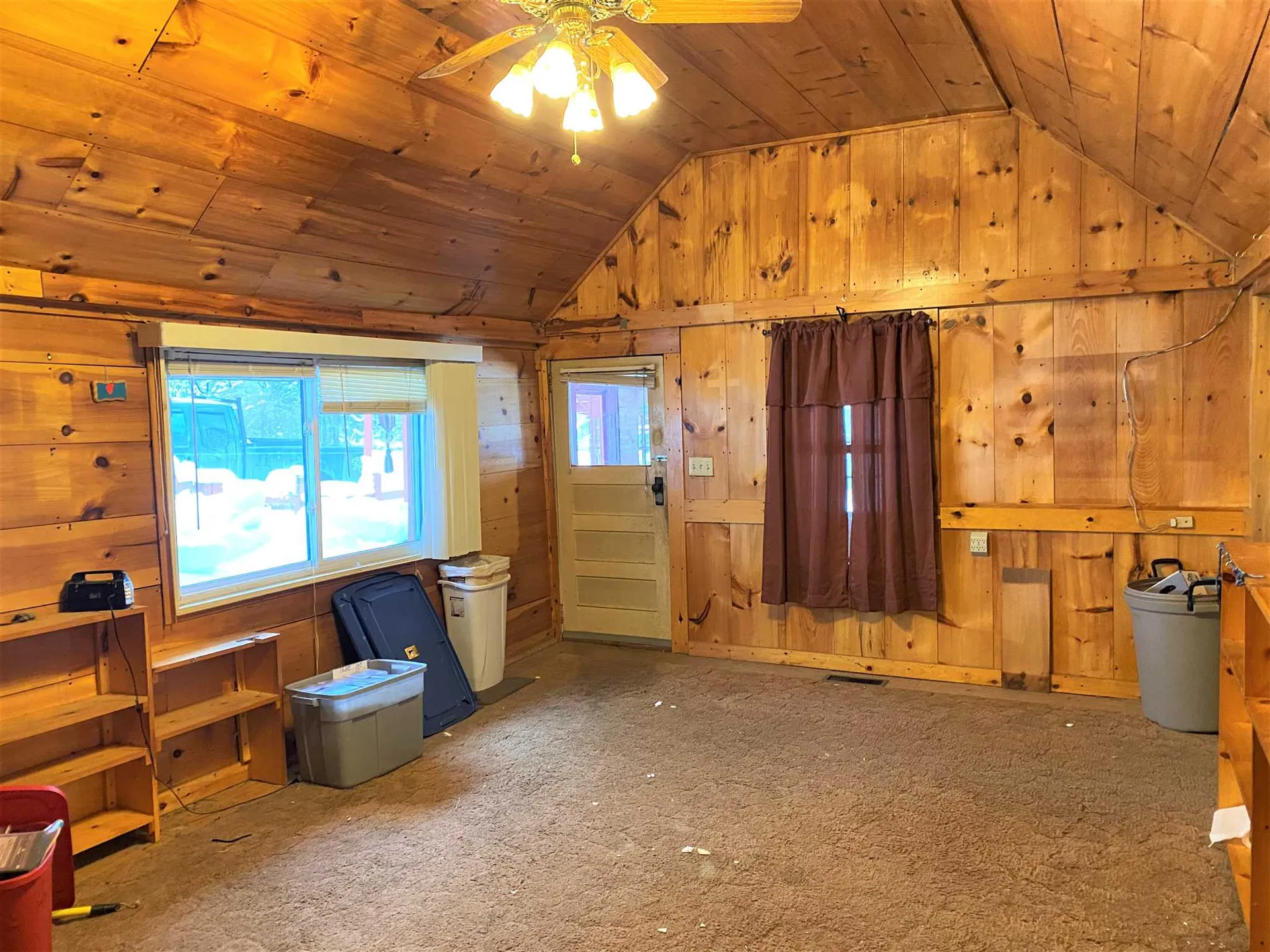 31 Cobb Hill Road Hartland VT 05048-9429