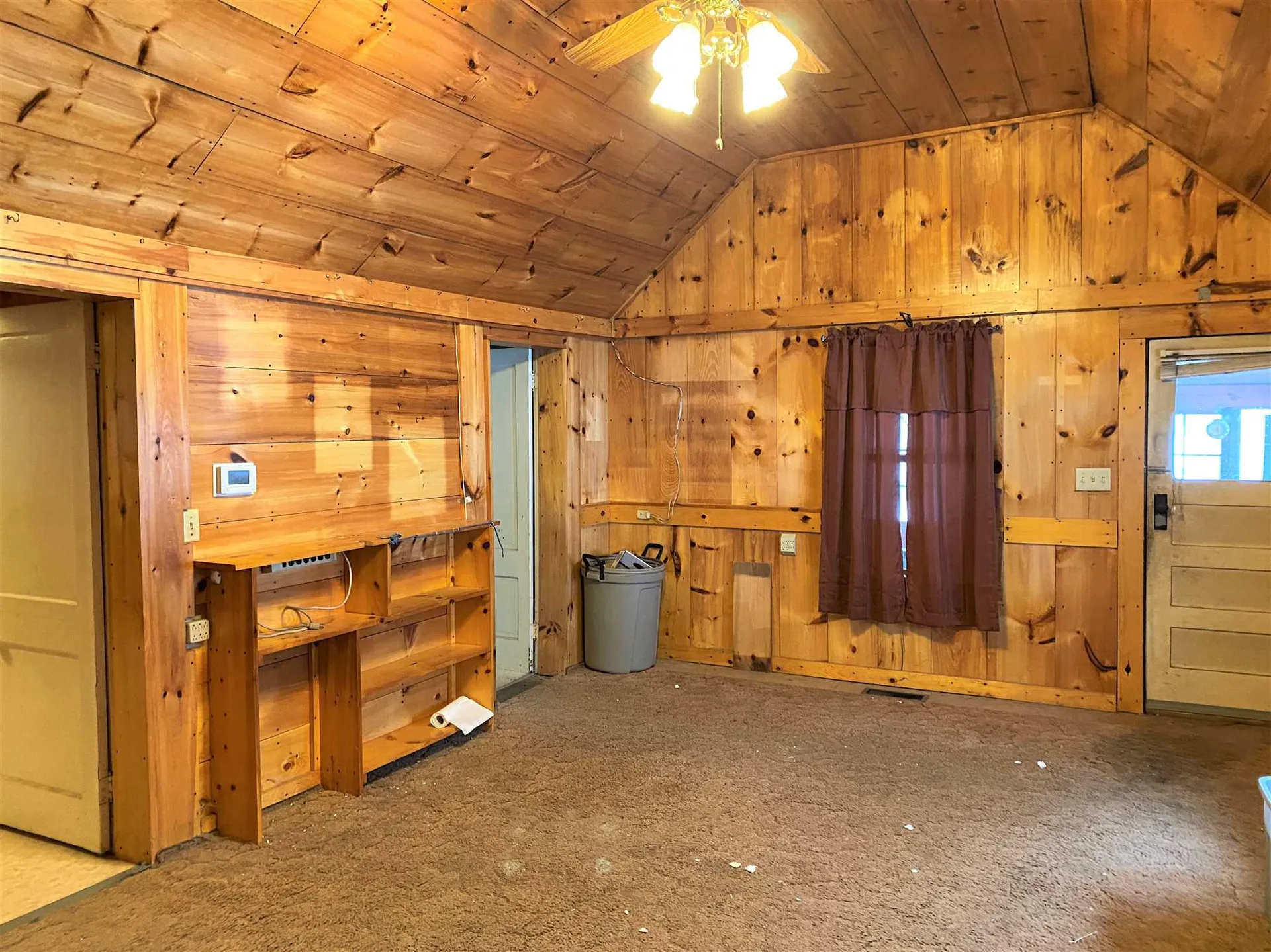 31 Cobb Hill Road Hartland VT 05048-9429