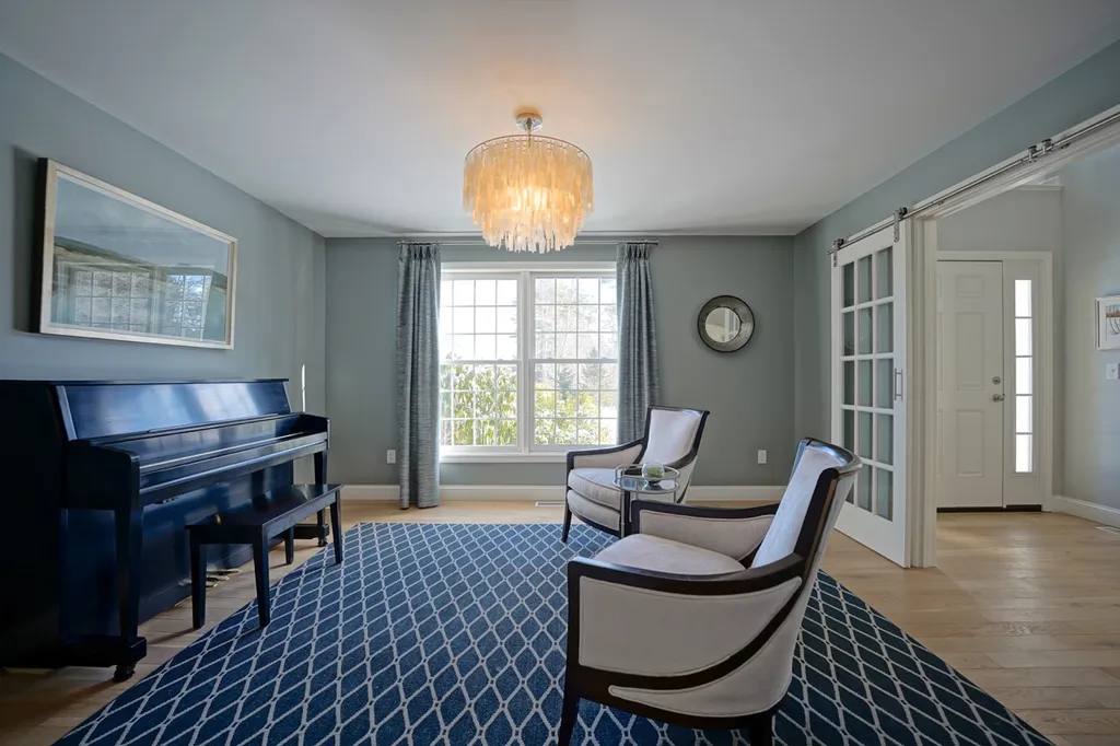 15 Finn Avenue Newfields NH 03856